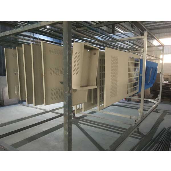 模溫機、冷水機、鈑金生產線